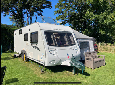 Coachman Amara 640/6 2012 Fixed Bunks