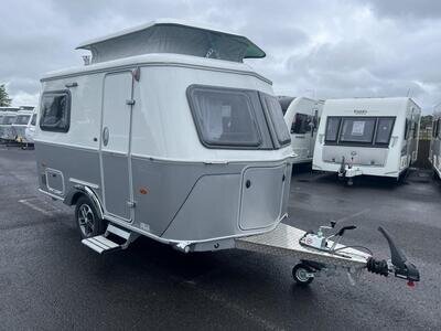 2013 ERIBA TOURING 310 URBAN EDITION TOURING CARAVAN