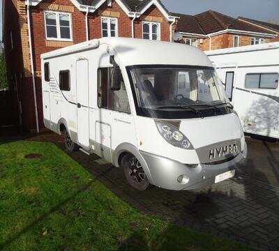 Hymer B504CL 3 Berth 4 Travel Seat Rear Fixed Bed Garage Motorhome For Sale