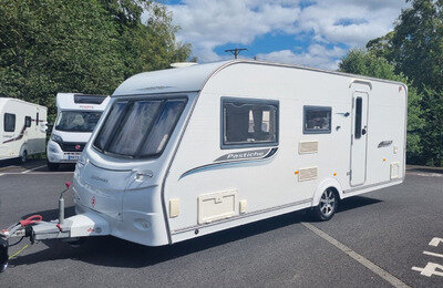 2011 Coachman Pastiche 520/4 Touring Caravan 4 berth loads accessories!