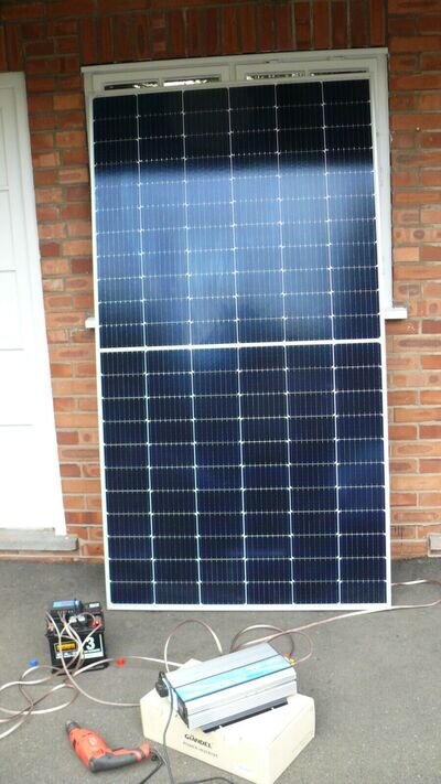 495W SOLAR PANEL KIT 2.1x1m Van /Camper c/w Brackets Regulator Cabling MC4s