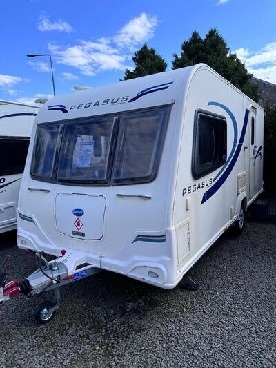 Bailey Genoa, Yr.2013, 2 Berth, mover, awning