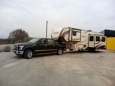 American Wildcat 5th Wheel Trailer