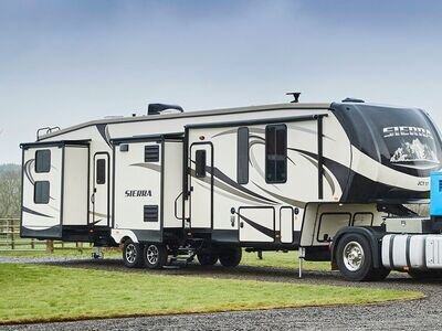 Sierra Bunkhouse American Rv 5th Wheel Caravan