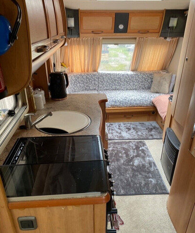 Ace Award Tristar (2004) 4 Berth Caravan Fixed Bed