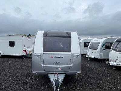 Adria altea 472 ds eden 5 berth air awning 2016