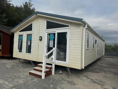 Twin Lodge For Sale - Delta Desire Twin Lodge 40x20ft / 2 Bedrooms