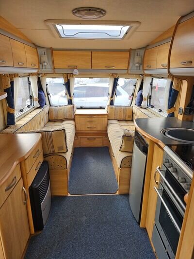 Topaz 2 Berth Excellent Condition