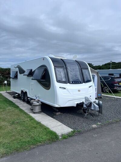 2021 Bailey Alicanto Grande Faro Transversed Island Fixed Bed - WAS £27995