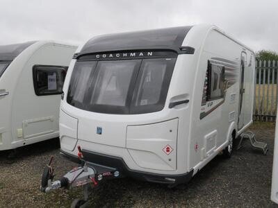 Coachman VIP 460/2 2 Berth Full End Bathroom