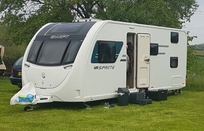 2018 SPRITE MAJOR 6- 6 BERTH FIXED BUNK BEDS TOURING CARAVAN