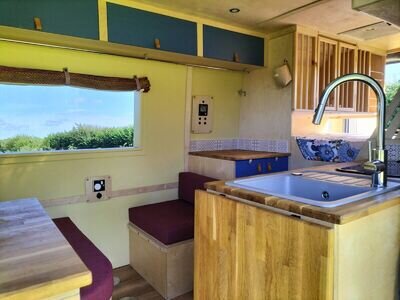 High-Spec, Fully Off-Grid Campervan - Pet & Family Friendly - *OPEN TO OFFERS*