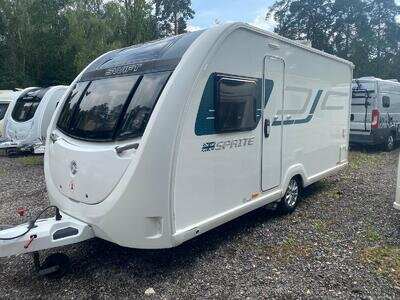 SPRITE ALPINE 4 - 2019 - FIXED BED - 4 BERTH - MOVER & AWNING - PRISTINE