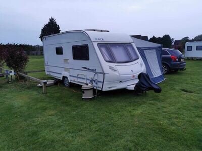 Caravans ACE Award/Brightstar 2 berth