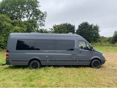 Mercedes Sprinter Race Van Camper