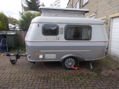 ERIBA PUCK 120 CARAVAN - UK SPEC - 2009 - EXCELLENT CONDITION