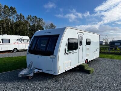 Touring Caravan Lunar Ultima 560 2013 4 berth fixed island bed