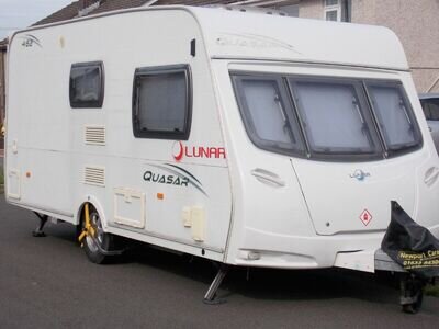 Lunar Quasar 462 2009 2 - berth caravan for sale