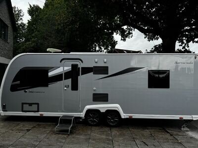 Buccaneer Barracuda - 2020 Model - E & P Auto-levelling - 4 Berth - Twin Axle