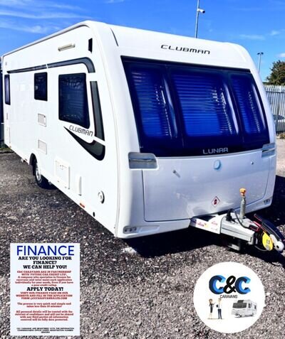 2015 LUNAR CLUBMAN SE 4 BERTH FIXED BED TOURING CARAVAN WITH MOTOR MOVER