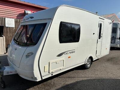 Lunar Ultima 462 2 berth 2011 mover ***GREAT CONDITION***