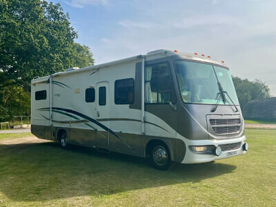 Motorhome - Ford Gulf stream