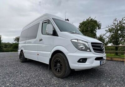 Mercedes Sprinter Campervan MWB *Professionally Built*