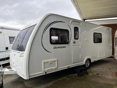 2014 LUNAR QUASAR 544 4 berth fixed bed end bathroom