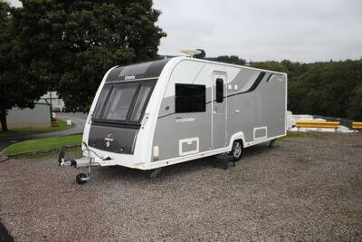 2016 Elddis Crusader Mistral Luxury 4 Berth Touring Caravan With Island Bed