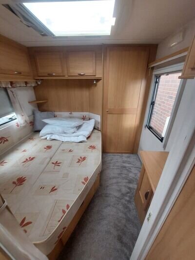 avondale 4 berth caravan with fixed bed