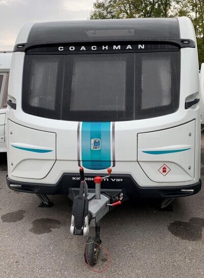 2018 Coachman Kingsham VIP 575 - Transverse Island Fixed Bed