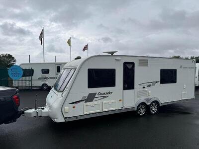 2009 Elddis Crusader Cyclone 4 berth TWIN AXLE Caravan - Stock B041