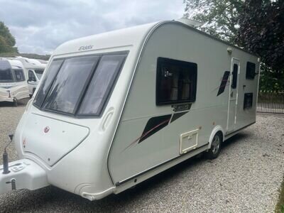 Elddis Avante 554 Caravan 2011 4 berth with fixed bunk beds + motor movers