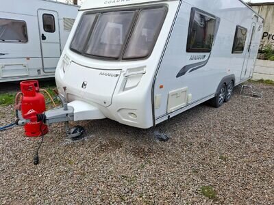 6 berth caravan fixed bed bunk beds