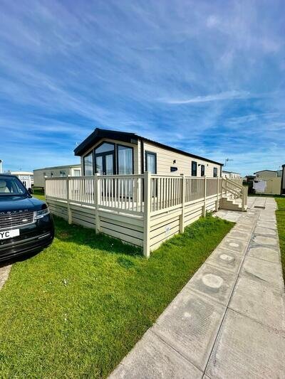 South Coast Seaside Luxury Lodge Decking Included CALL TOM 07979127855