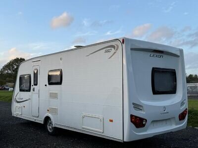 2013 lunar lexon transverse island bed with full air awning