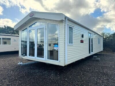 PRE-OWNED CARNABY HELMSLEY 2018 39X13 3 BEDROOMS