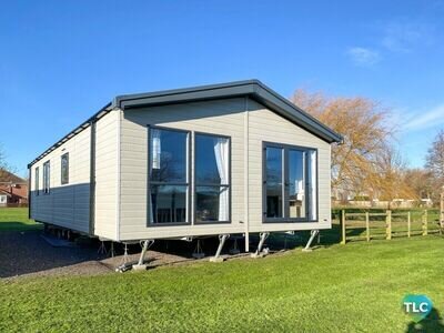 Swift Edmonton lodge at the Elms , Addlethorpe / 2023 / 40x20ft / LINCOLNSHIRE