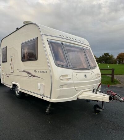 2006 Avondale Arrow 380 2 berth with motor mover, good condition!!