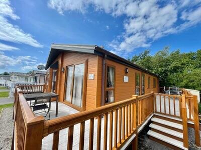 3 bedroom lodge sited on family park North Wales