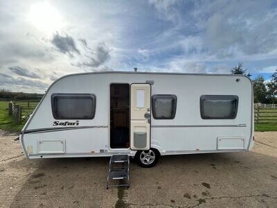 2008 Abbey Safari 495 ( Vouge ) 4 Berth Fixed Bed Caravan. Super Condition !!