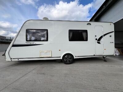 Elddis Xplore Vogue 546 - 2010 / 6 Berth Single Axle with Motor Mover & Awning