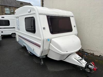 Freedom Jetstream Twin Sport micro caravan