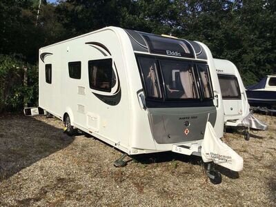 Elddis, Avante 550, 2017 - Barely used, Motor mover and lots of extras Caravan