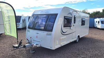 Lunar Cosmos 564 2015 Lightweight 4 Berth - Versatile Layout, Motor Mover