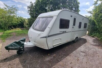 Abbey GTS 418 Caravan Single Axle, Fixed Bed, 4 Birth, 2 Awnings, Motor Mover