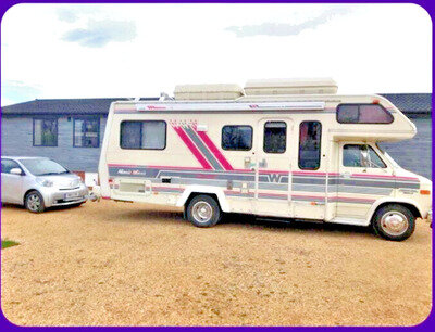 Minnie Winnie Winnebago G30 Chevy Van based Motorhome 1988 & Toyota IQ 2011 toad