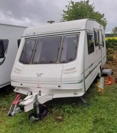 Sterling Europa 450 GXL LIGHTWEIGHT 5 Berth Caravan