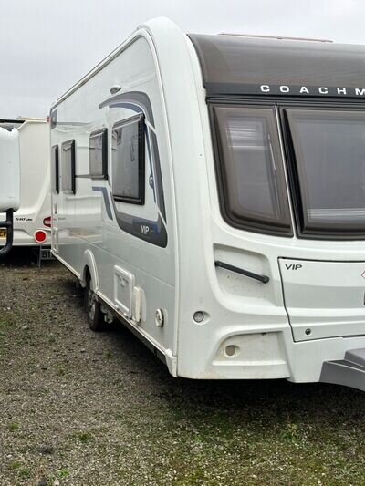 Coachman VIP 575 4 Berth Transverse Island Bed, motor movers, perfect condition.