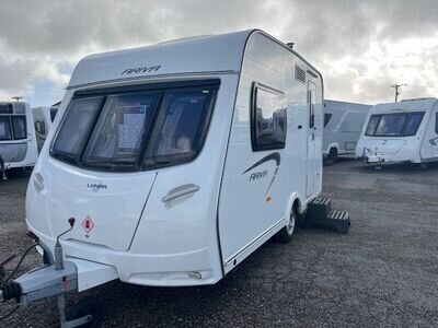 2 BERTH LUNAR ARIVA 2012 VERY LIGHT WEIGHT TOURER WITH END KITCHEN&3MTS WARRANT